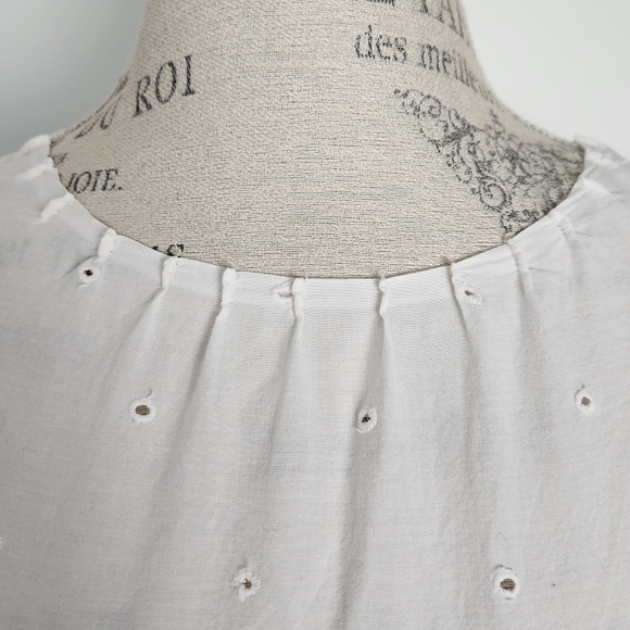 French Crochet Lace Top - Picture 2 of 10